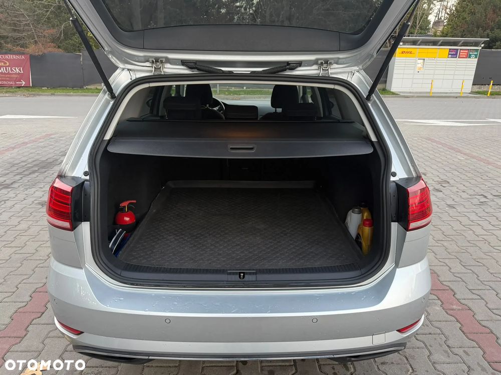 Volkswagen Golf 1.5 TSI BMT Evo Comfortline - 9