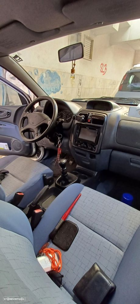 Mitsubishi Space Star 1.3 Avance - 10
