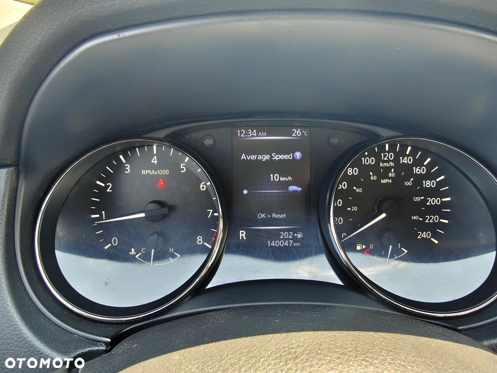 Nissan Qashqai - 23