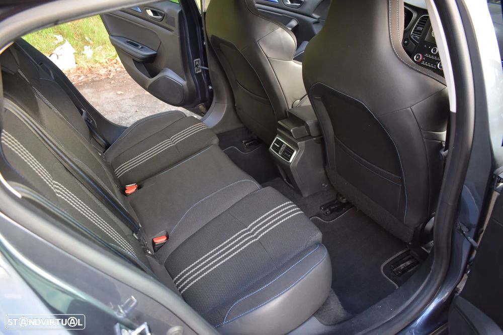 Renault Mégane Sport Tourer 1.5 Blue dCi GT Line - 7