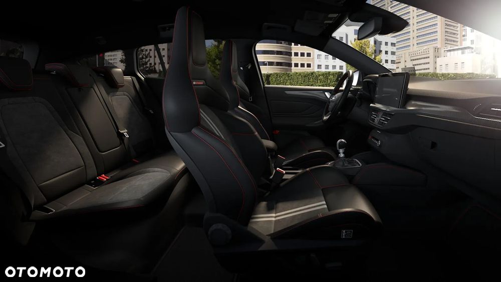 Ford Focus 2.3 EcoBoost ST X - 10