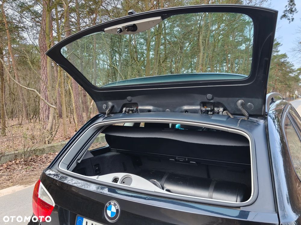 BMW Seria 3 318i - 9