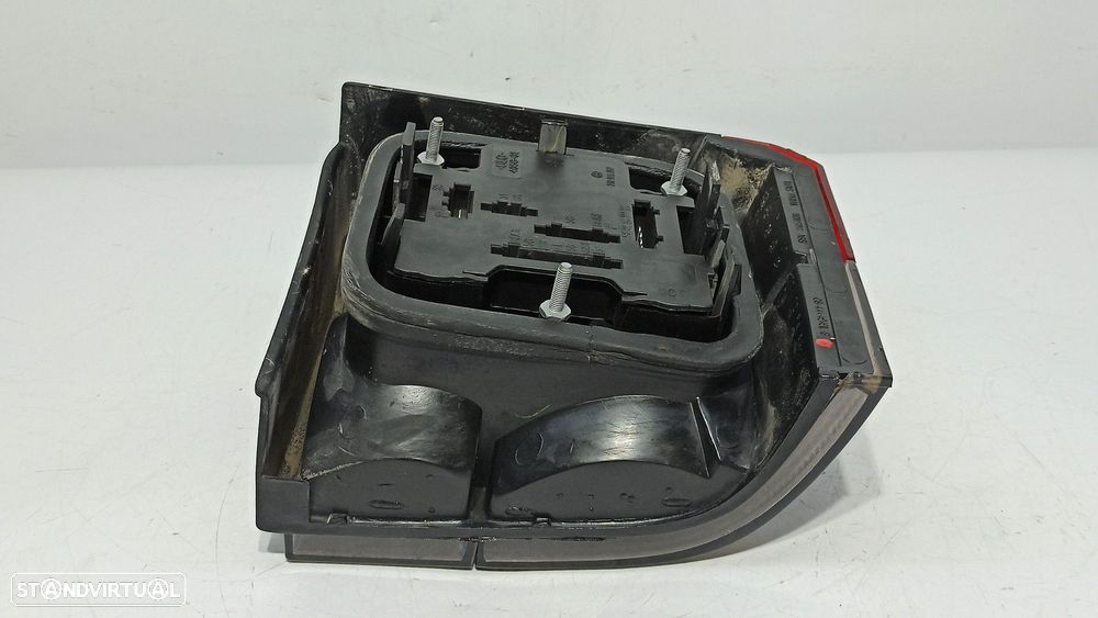 FAROLIM TRASEIRO ESQUERDO VOLKSWAGEN T4 TRANSPORTER/FURGONETA (MOD. 1991) CAJA C... - 4