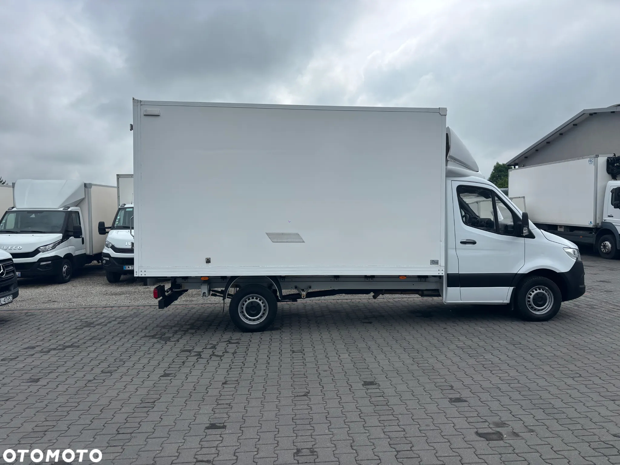 Mercedes-Benz SPRINTER 314,,316,,514,,516 - 5
