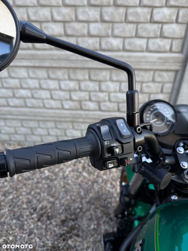 Kawasaki Z 650 RS - 24