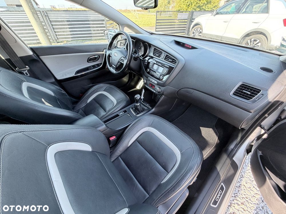 Kia Ceed 1.6 CRDi Business Line - 9