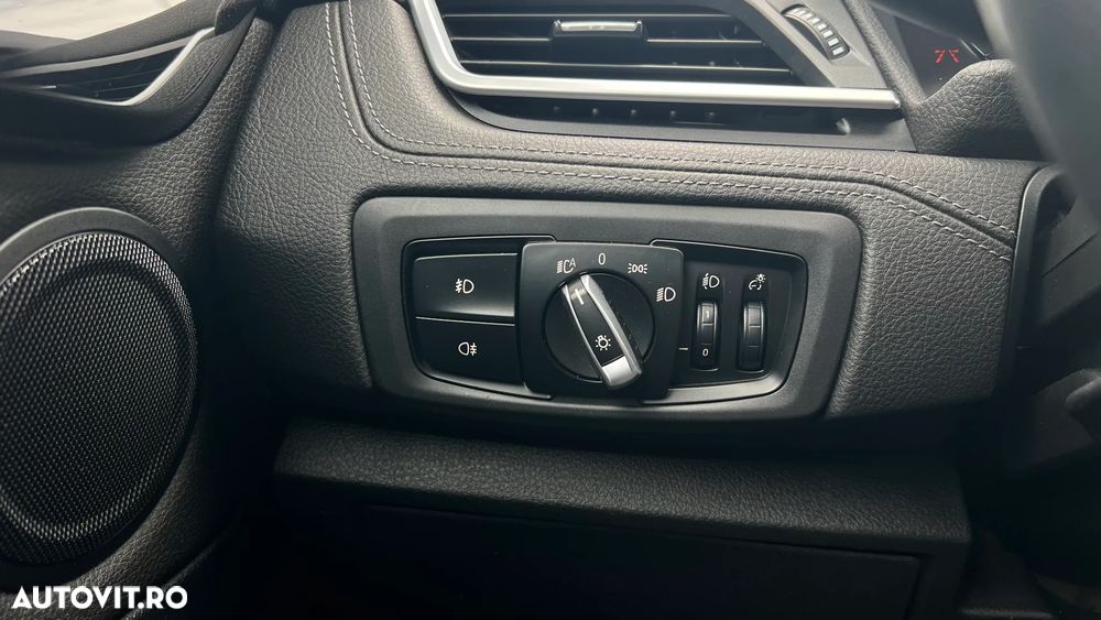 BMW Seria 2 216i - 21