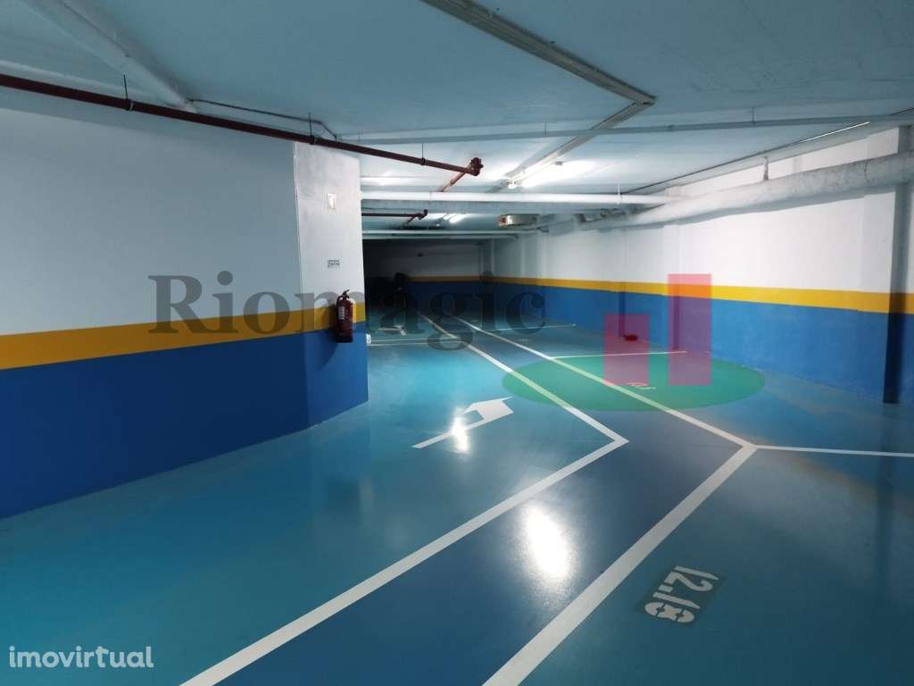 Lugar de Garagem - Santarém ***RIOMAGIC*** - Grande imagem: 2/7
