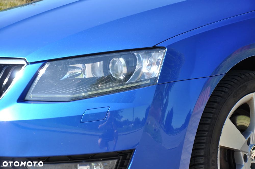 Skoda Octavia 2.0 TDI Edition - 9