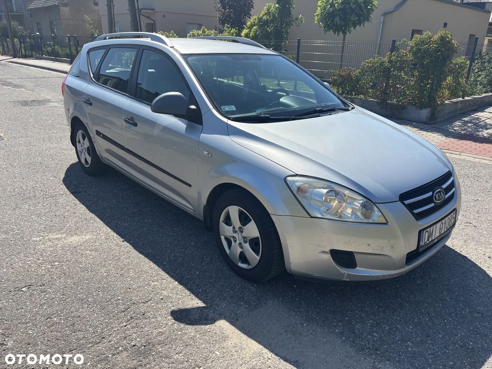 Kia Ceed 1.6 Crdi Comfort - 3