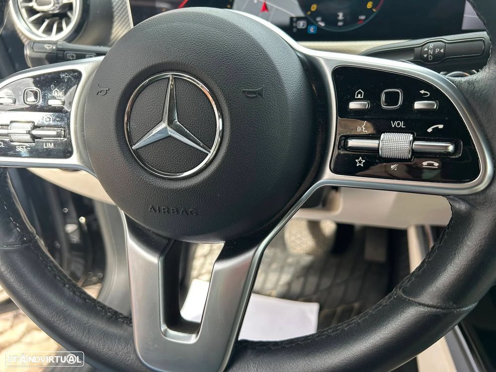 Mercedes-Benz CLA 180 d Shooting Brake Business Solutions Aut. - 32