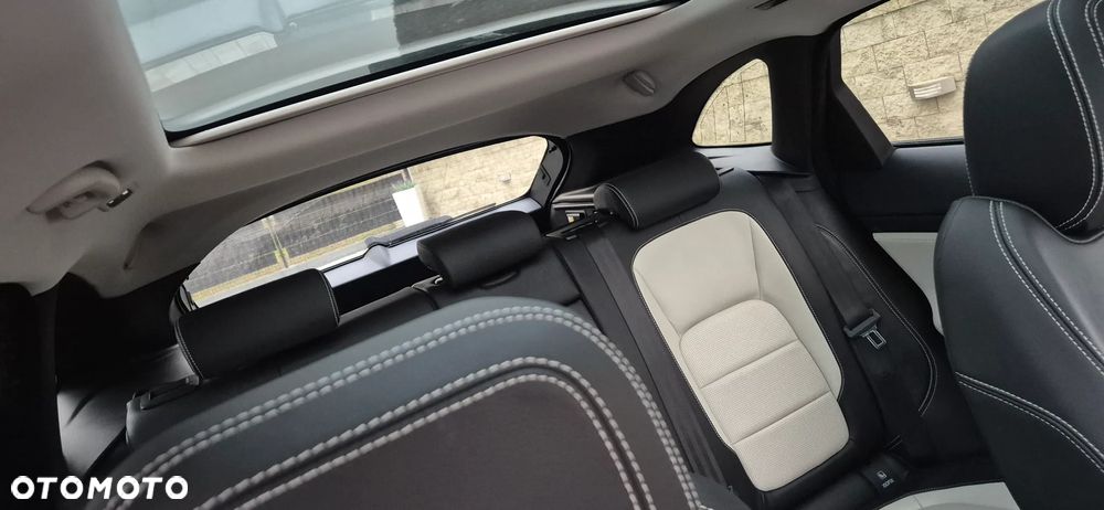 Jaguar F-Pace 20d AWD R-Sport - 37