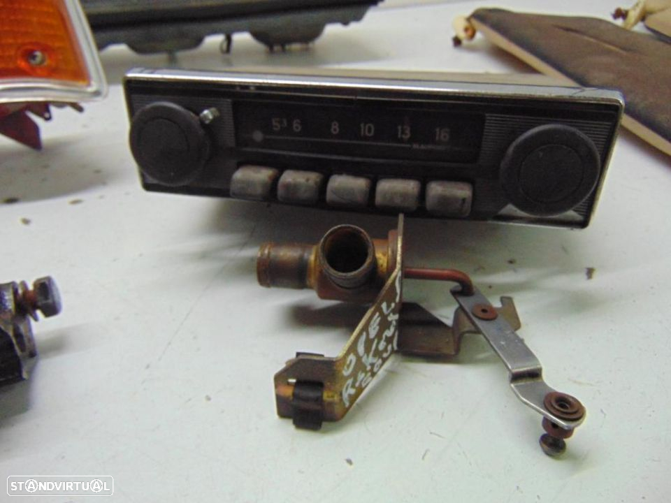 Opel Rekord D coupê farol - 6