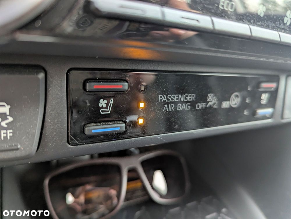 Toyota RAV4 2.5 Hybrid Executive 4x4 - 19