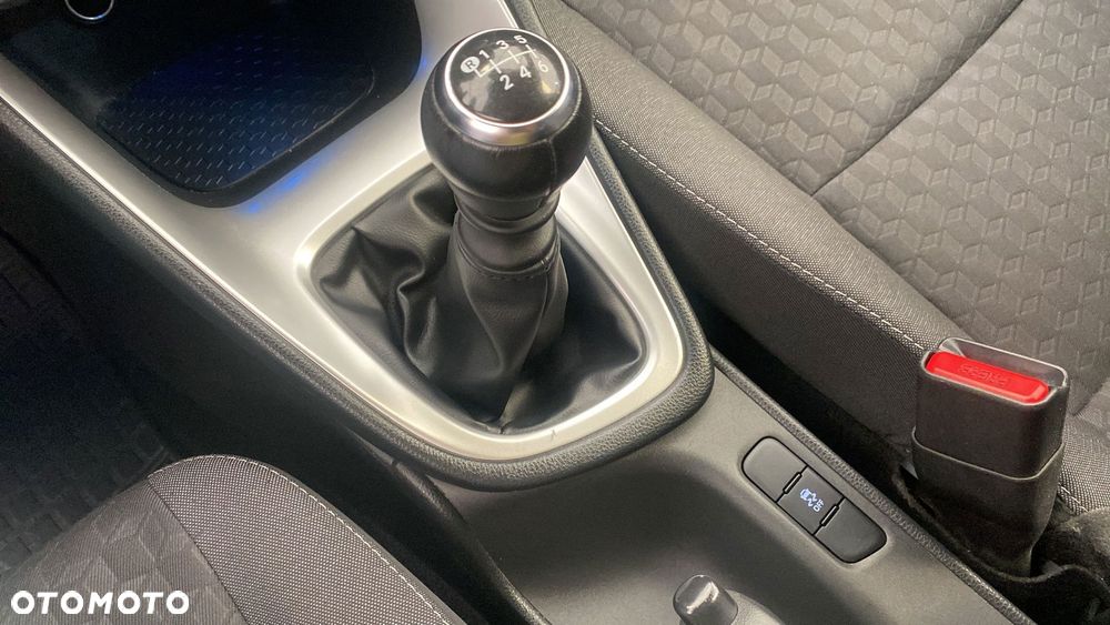 Toyota Yaris 1.5 Comfort - 20