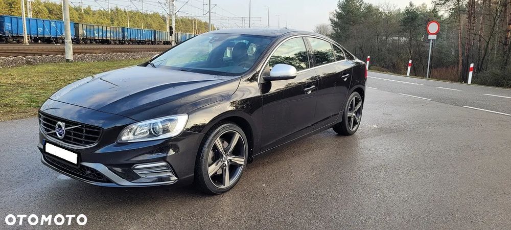 Volvo S60 - 1