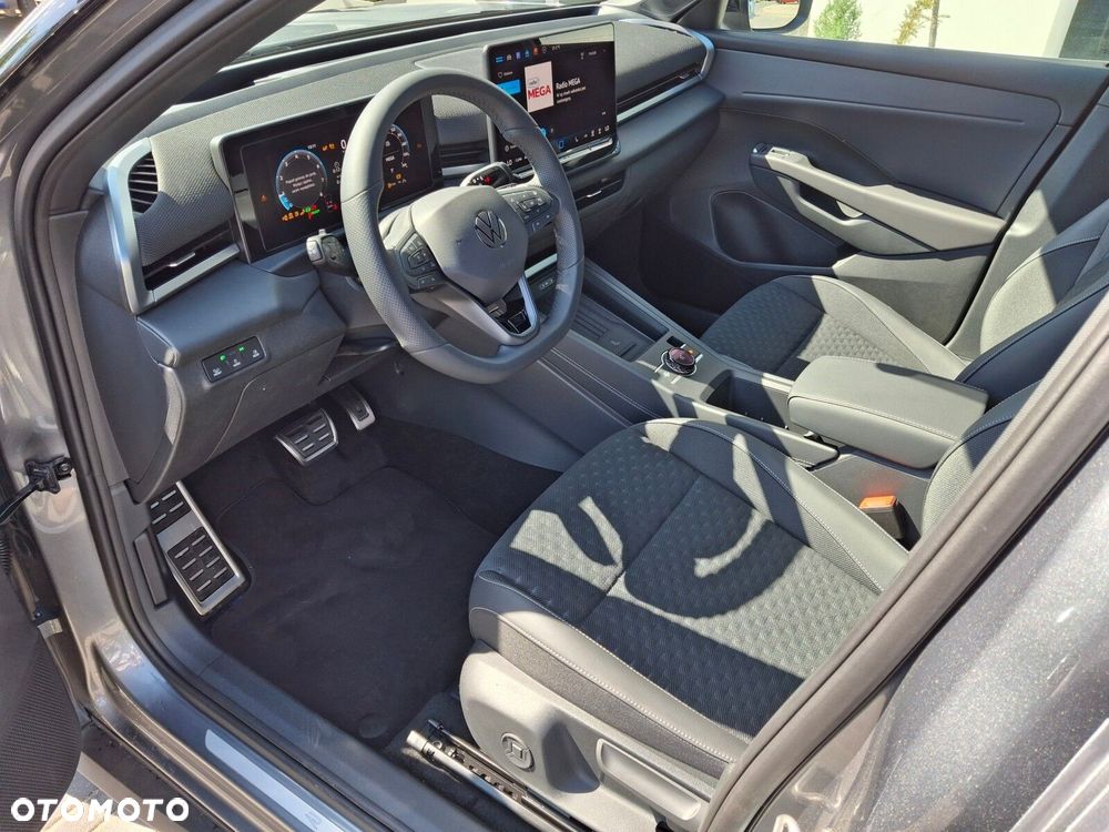 Volkswagen T-Roc 1.5 eTSI R-Line DSG - 11