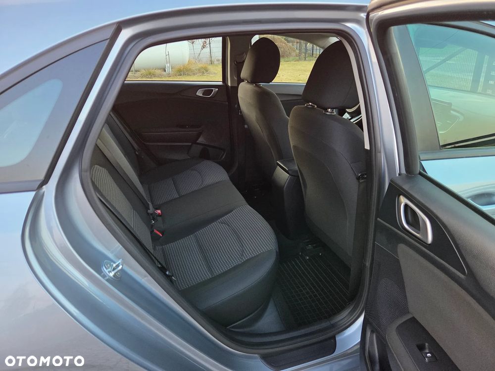 Kia Ceed 1.5 T-GDI S - 16