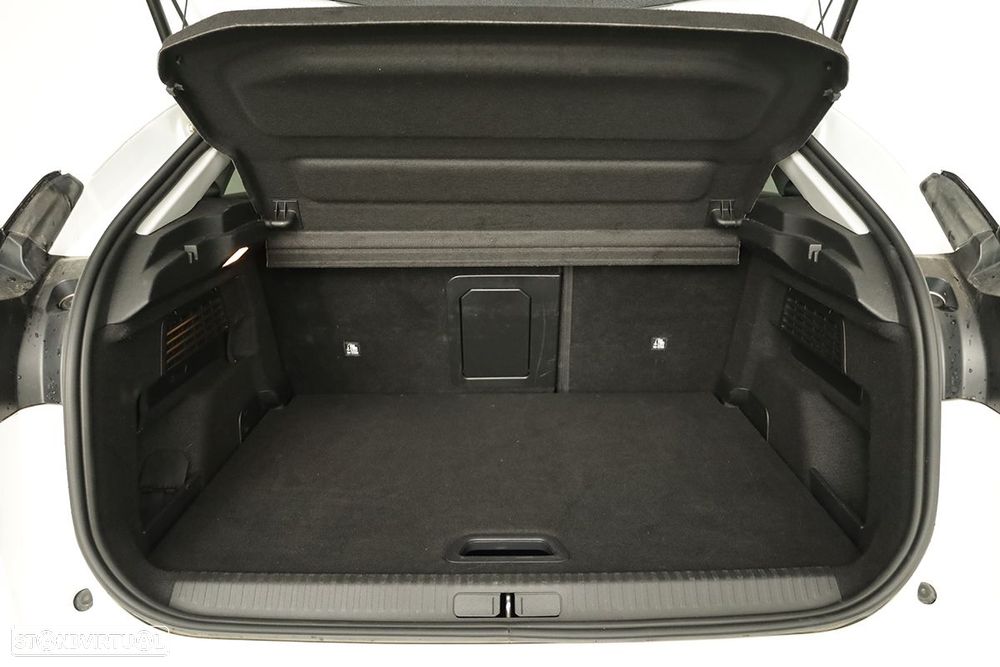 Citroën C4 1.2 PureTech Plus EAT8 - 24