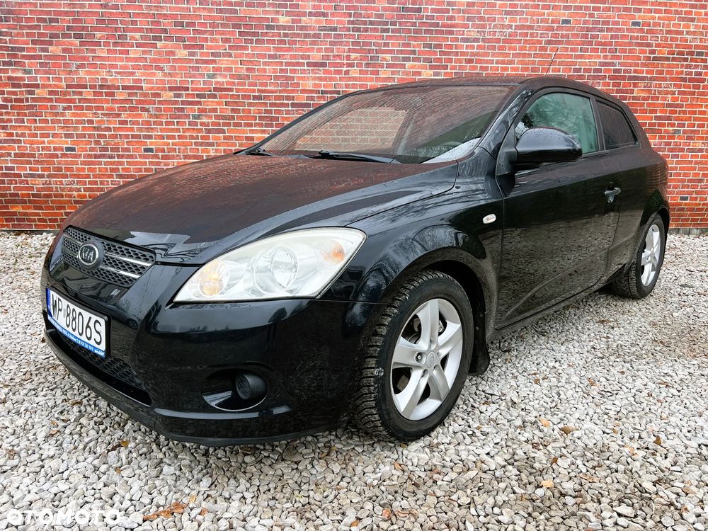 Kia Ceed - 3
