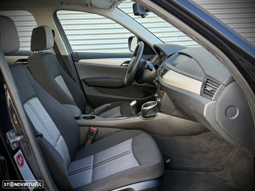 BMW X1 18 d sDrive Line Sport - 10