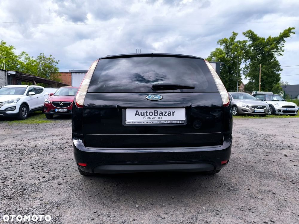 Ford Focus - 12