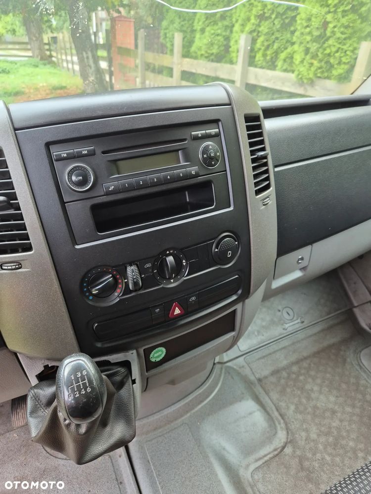 Mercedes-Benz Sprinter - 6