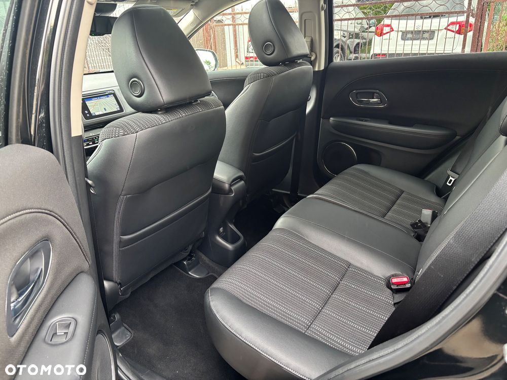 Honda HR-V 1.5 i-VTEC CVT Executive - 24