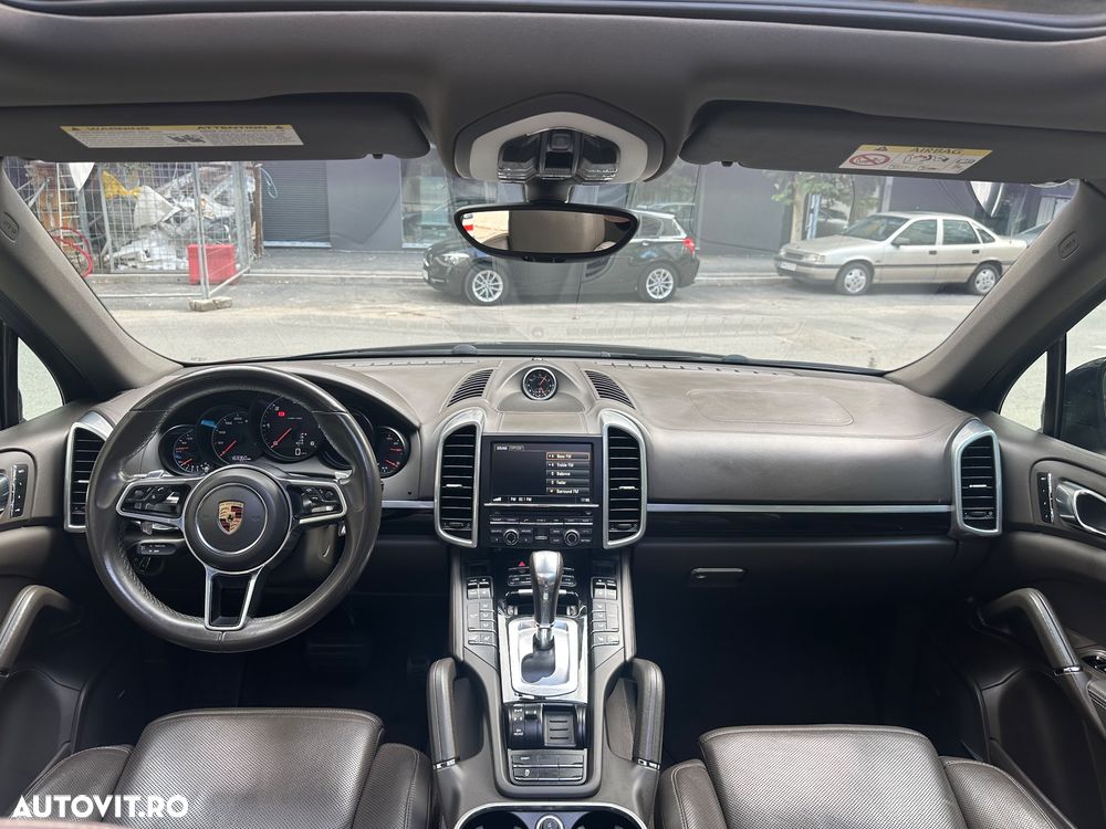 Porsche Cayenne 3.0TD TipTronic - 20
