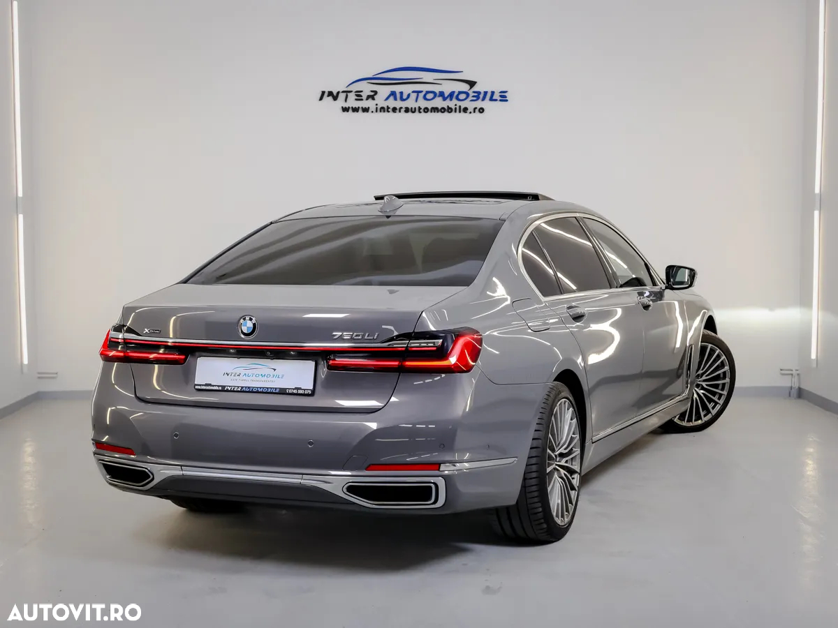 BMW Seria 7 750Li xDrive - 12