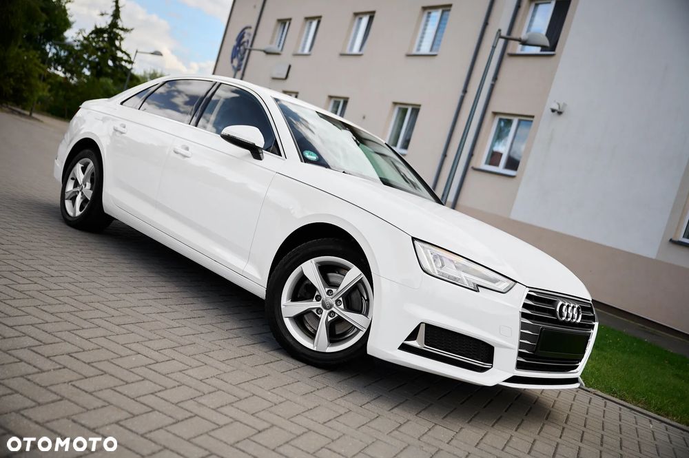 Audi A4 ver-2-0-tfsi-ultra-s-tronic-sport - 5