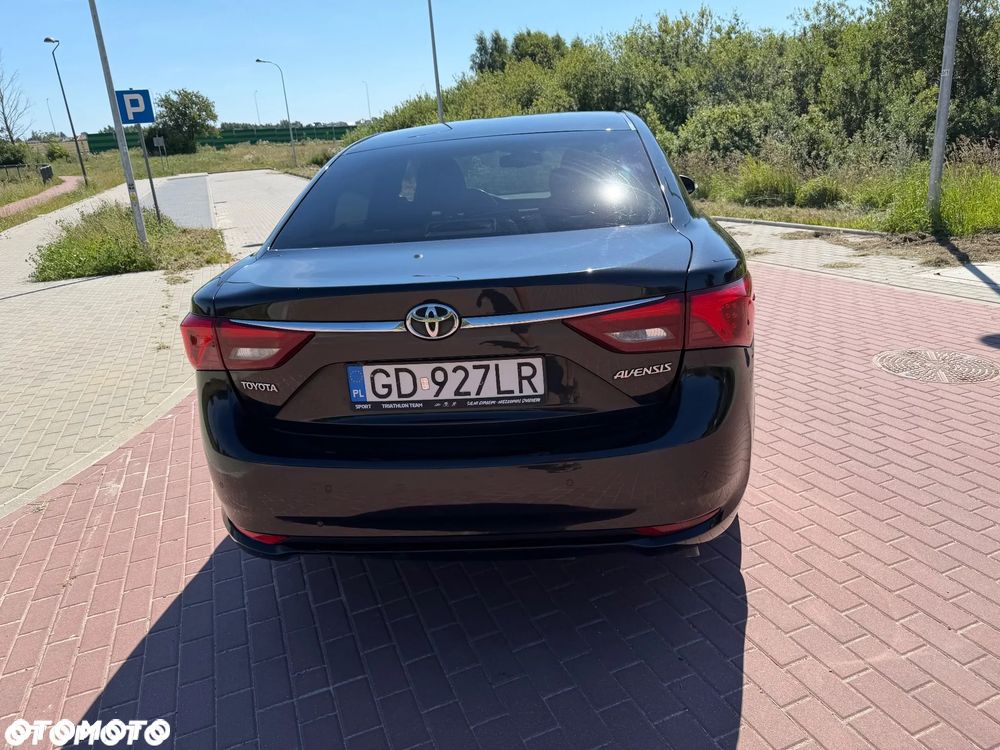 Toyota Avensis 2.0 D-4D Premium - 7