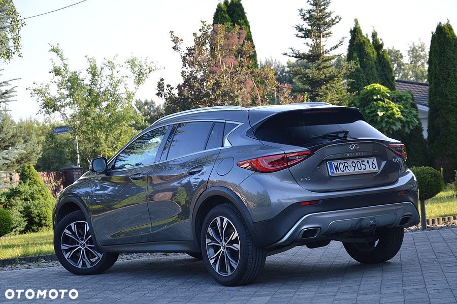 Infiniti QX30 2.2d DCT AWD Luxe - 11
