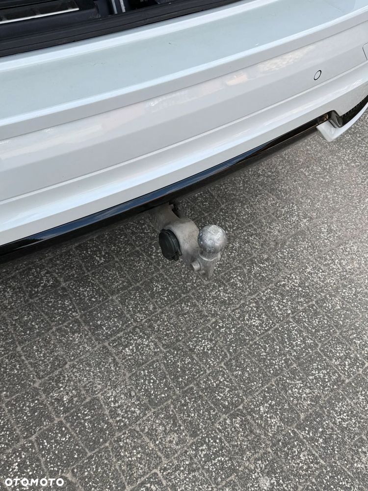 Volvo XC 60 B5 B AWD Plus Dark - 15