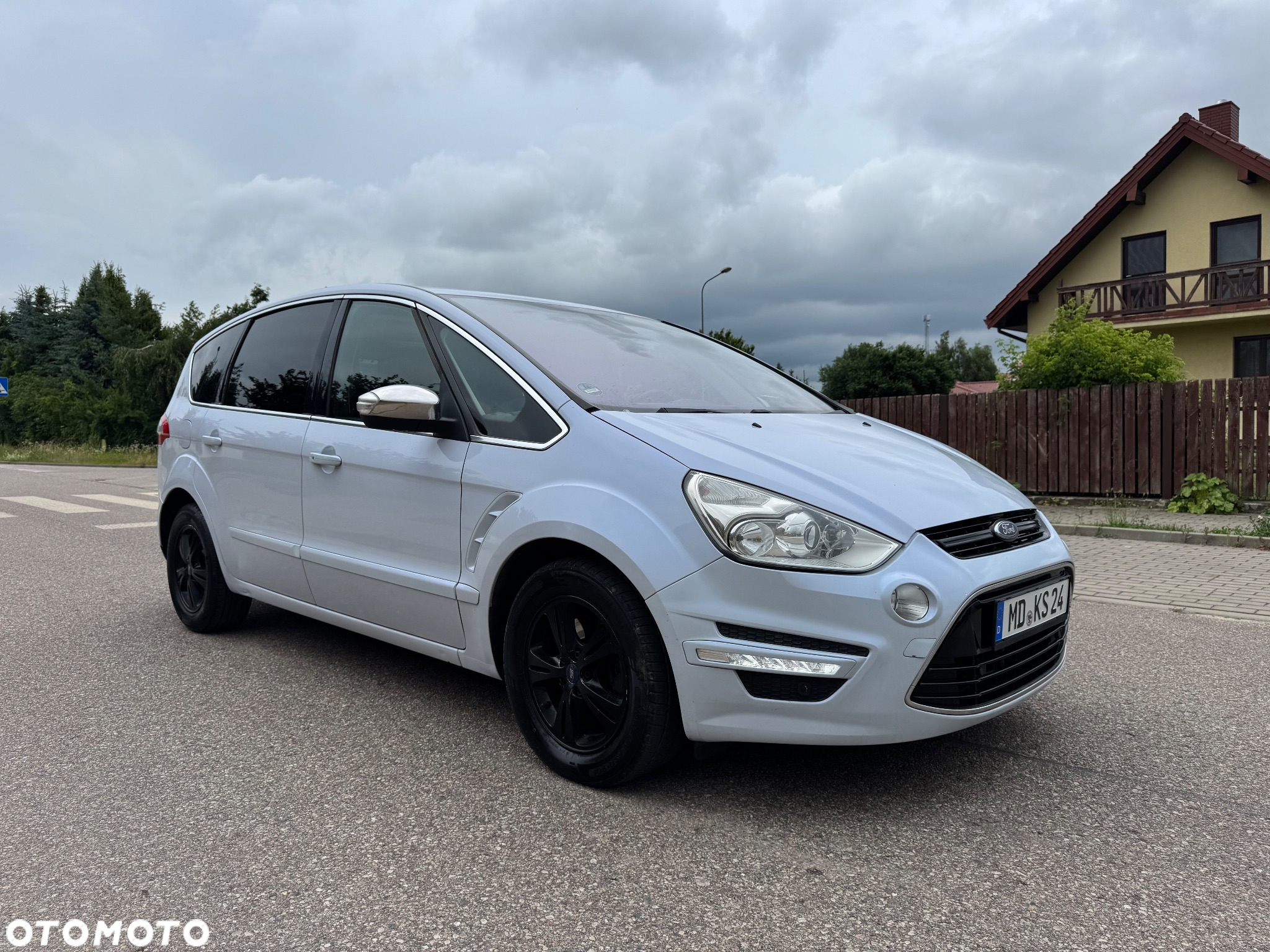 Ford S-Max 2.0 TDCi DPF Titanium - 12