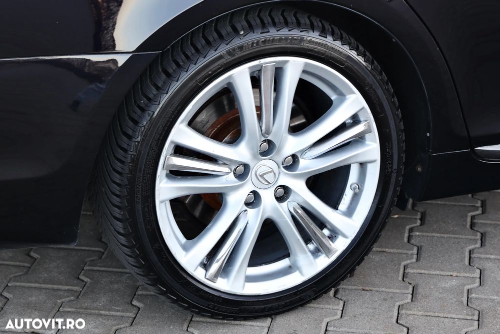 Lexus Seria GS 450h - 19