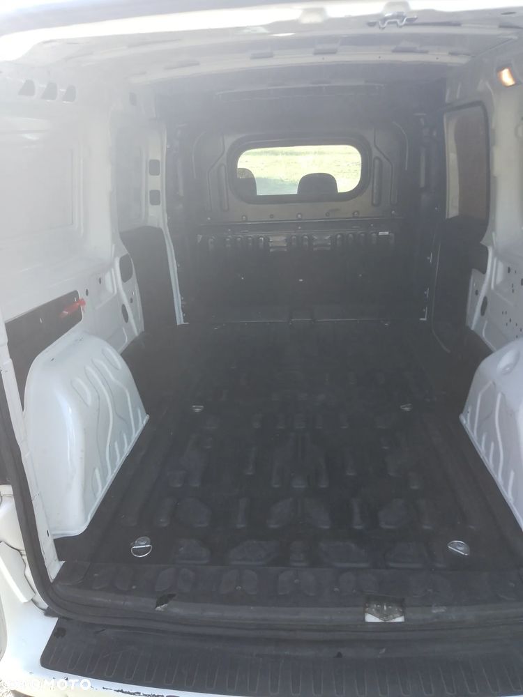 Fiat Doblo - 10