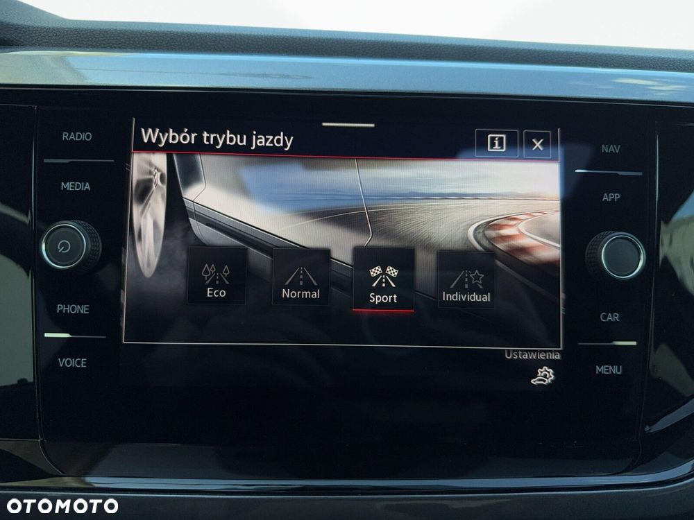 Volkswagen Polo - 19