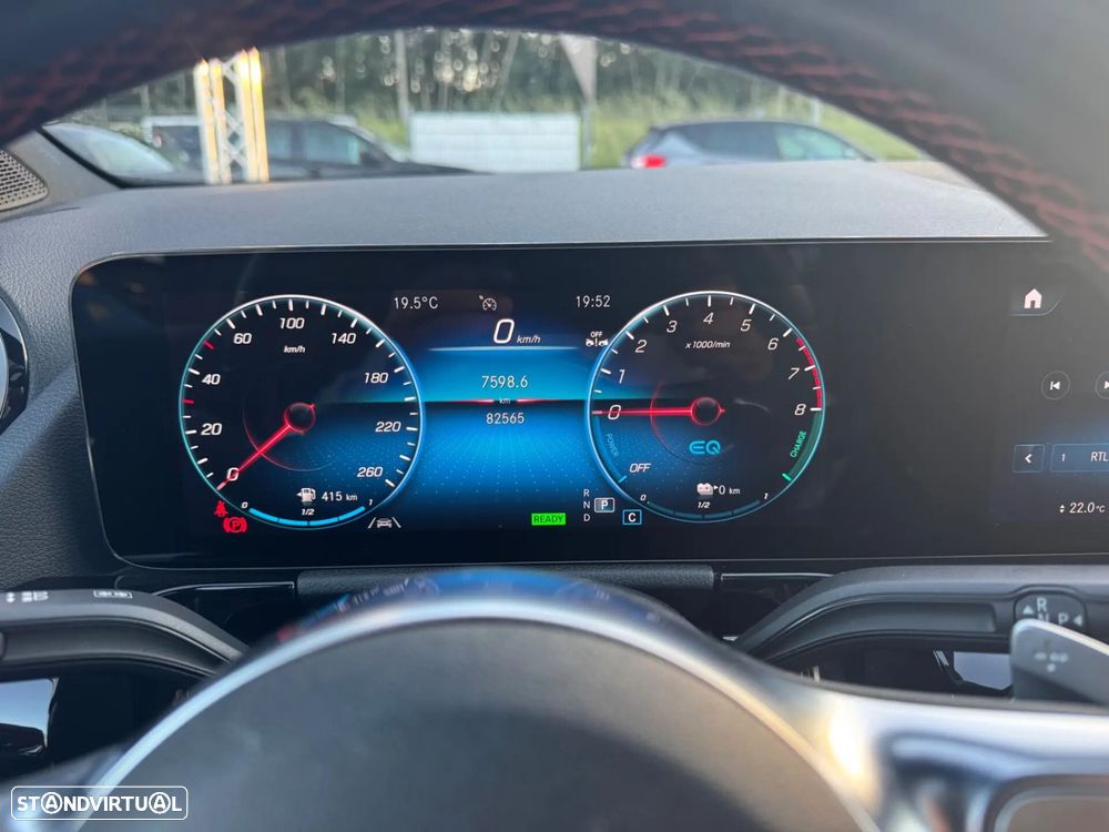 Mercedes-Benz GLA 250 e AMG Line - 31