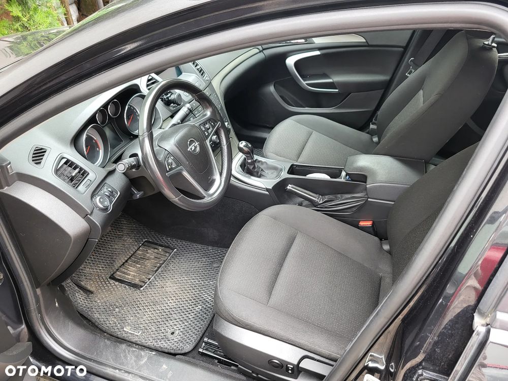 Opel Insignia 2.0 CDTI - 10