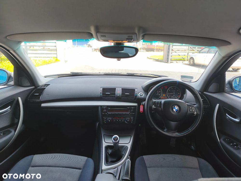 BMW Seria 1 - 15