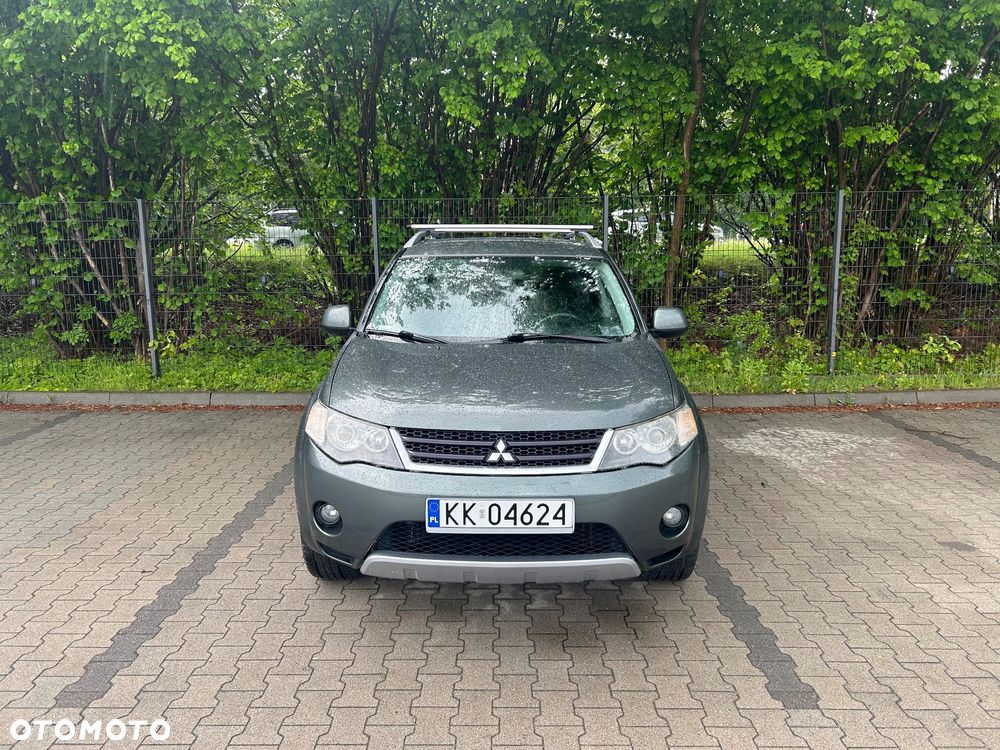 Mitsubishi Outlander 3.0 V6 XLS - 7
