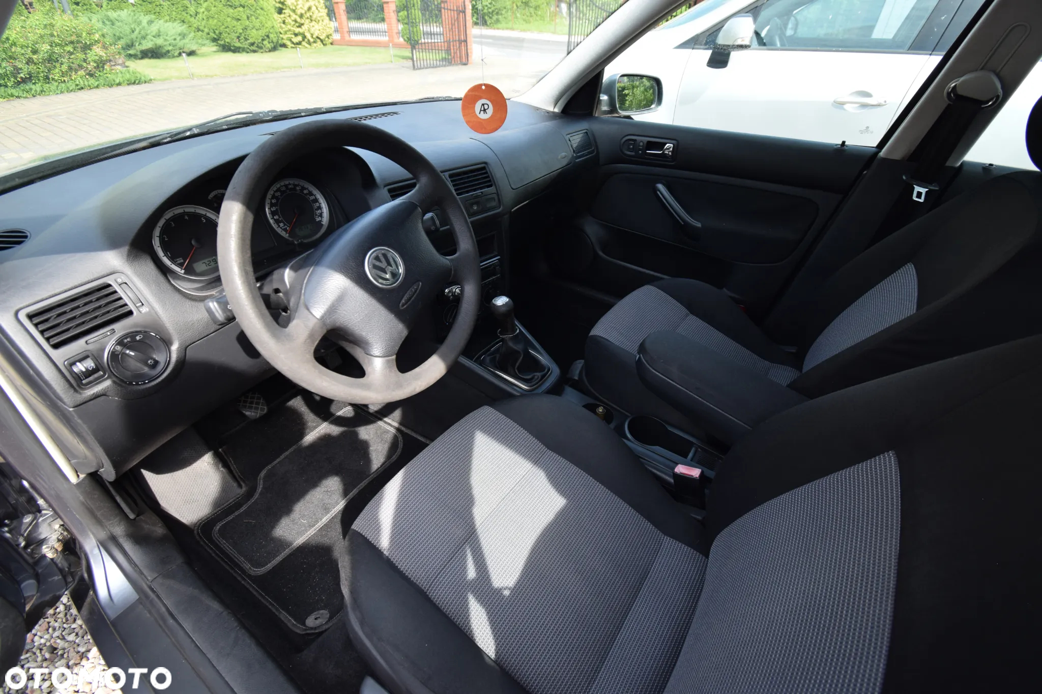 Volkswagen Bora 2.0 - 12