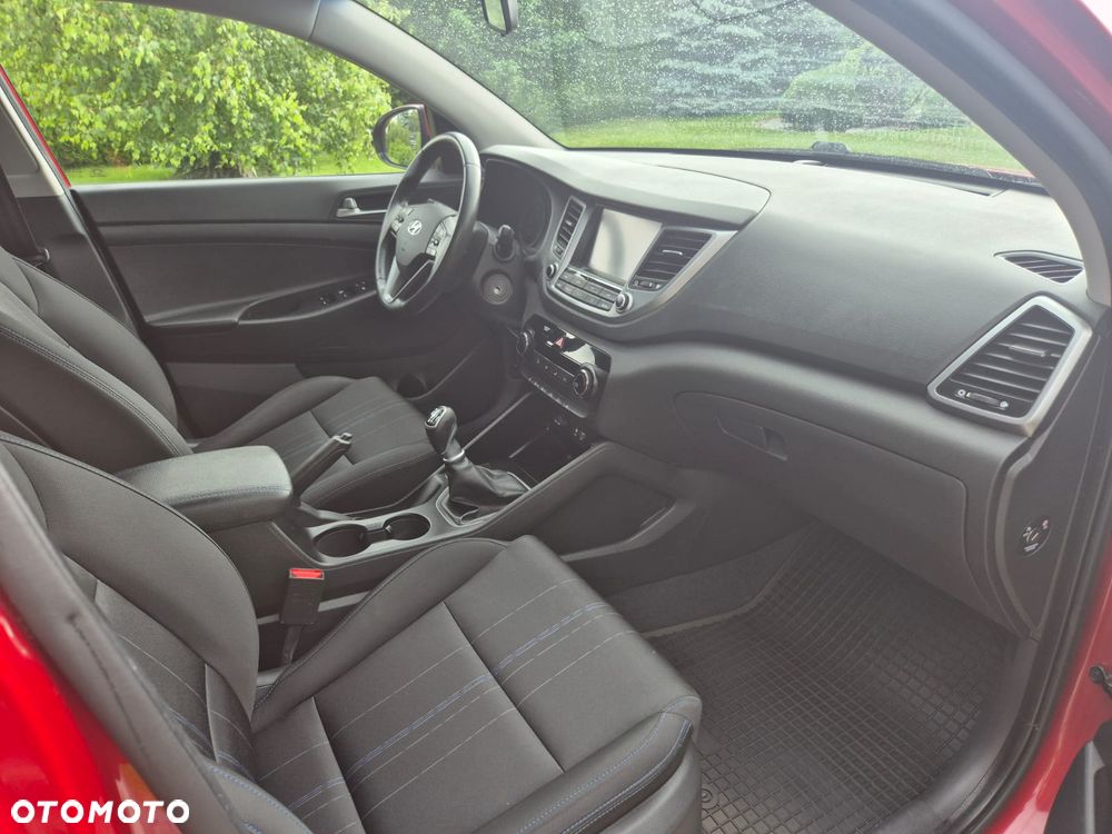 Hyundai Tucson blue 1.6 GDi 2WD Navi - 8