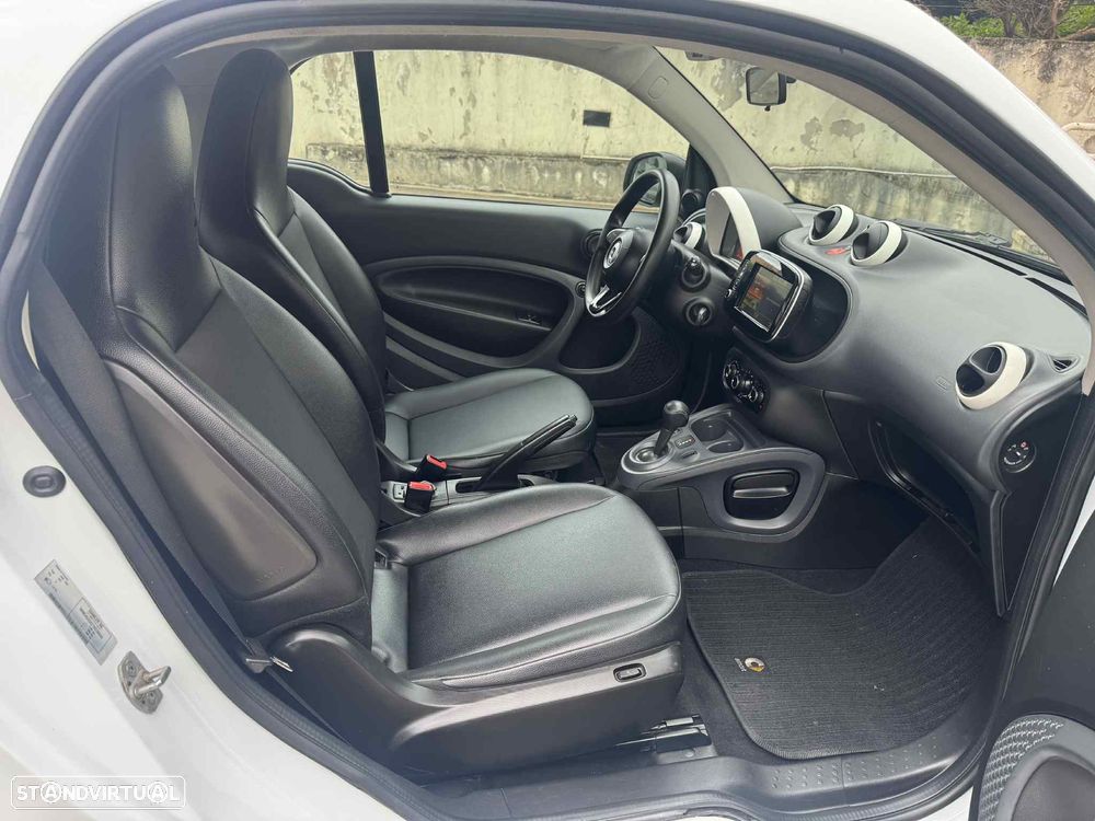 Smart ForTwo Coupé 1.0 71 Aut. - 17
