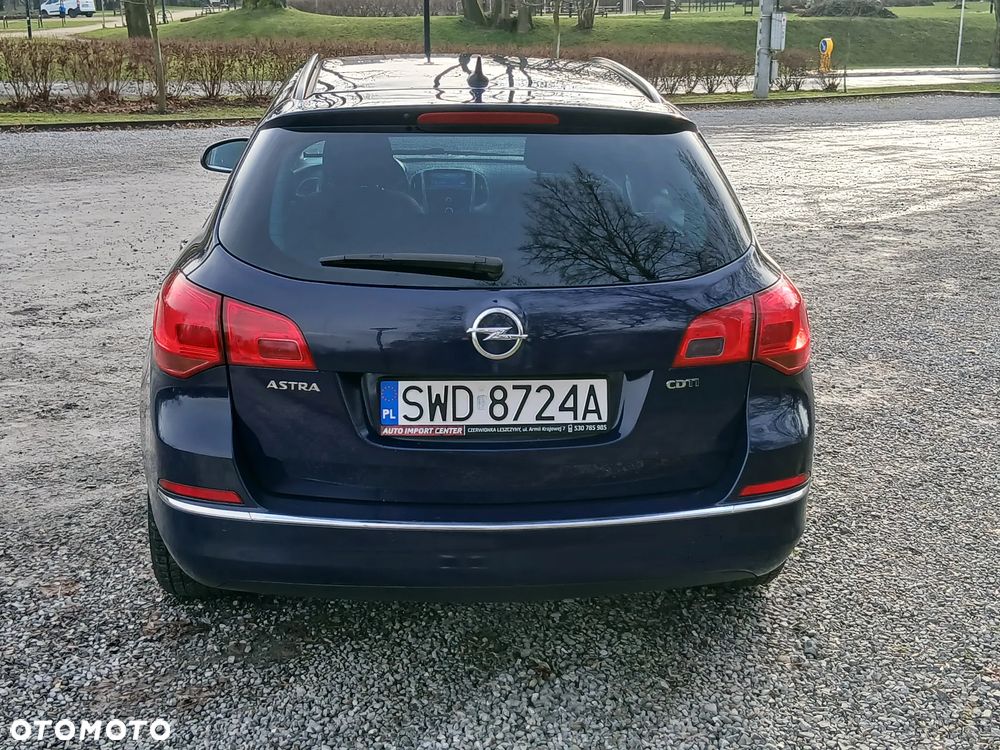 Opel Astra 1.7 CDTI Cosmo - 22