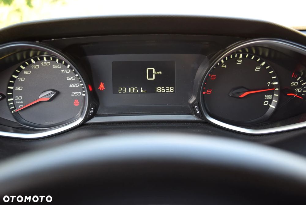 Peugeot 308 BlueHDi 130 Stop & Start Allure - 20