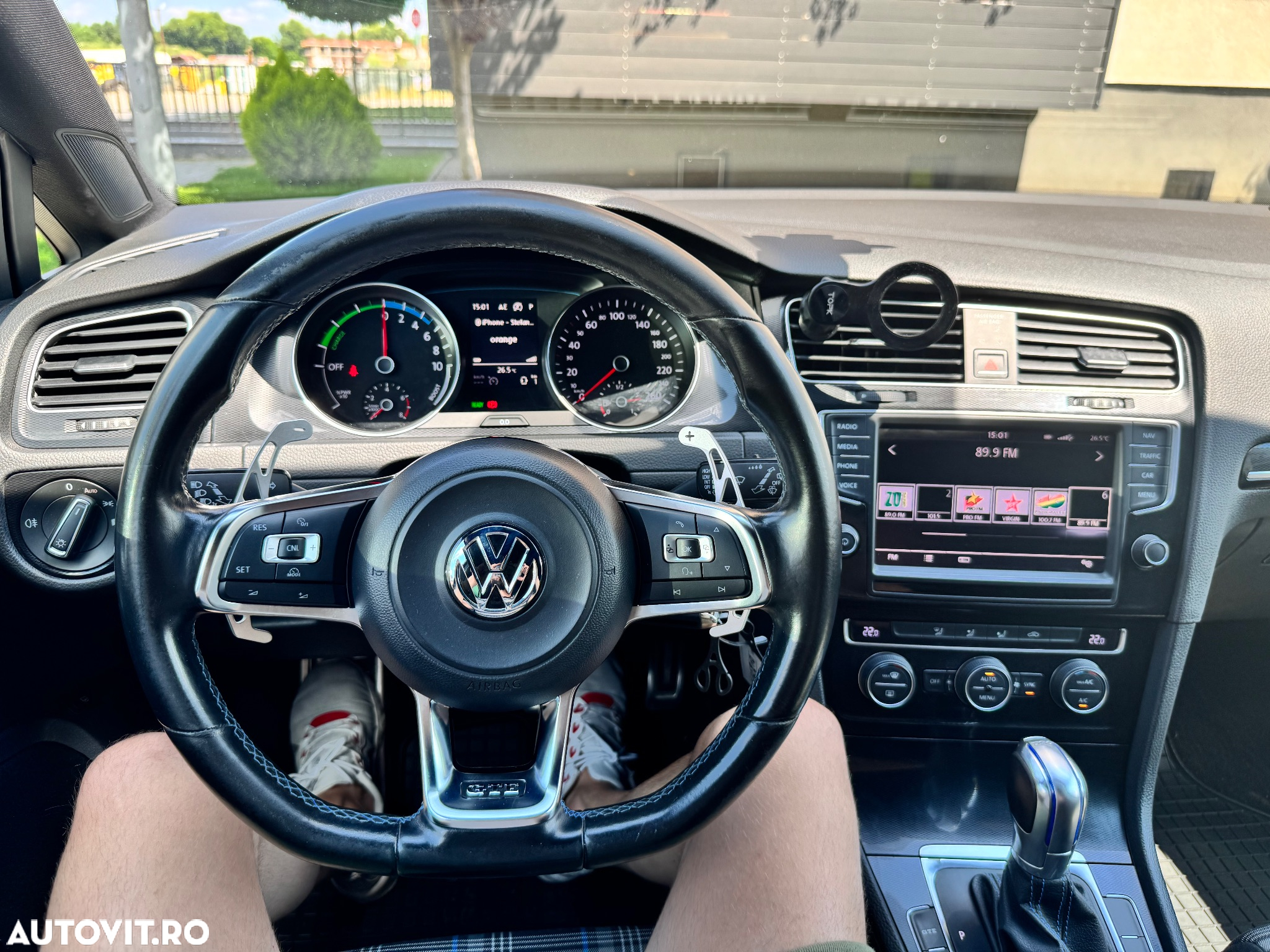 Volkswagen Golf - 15