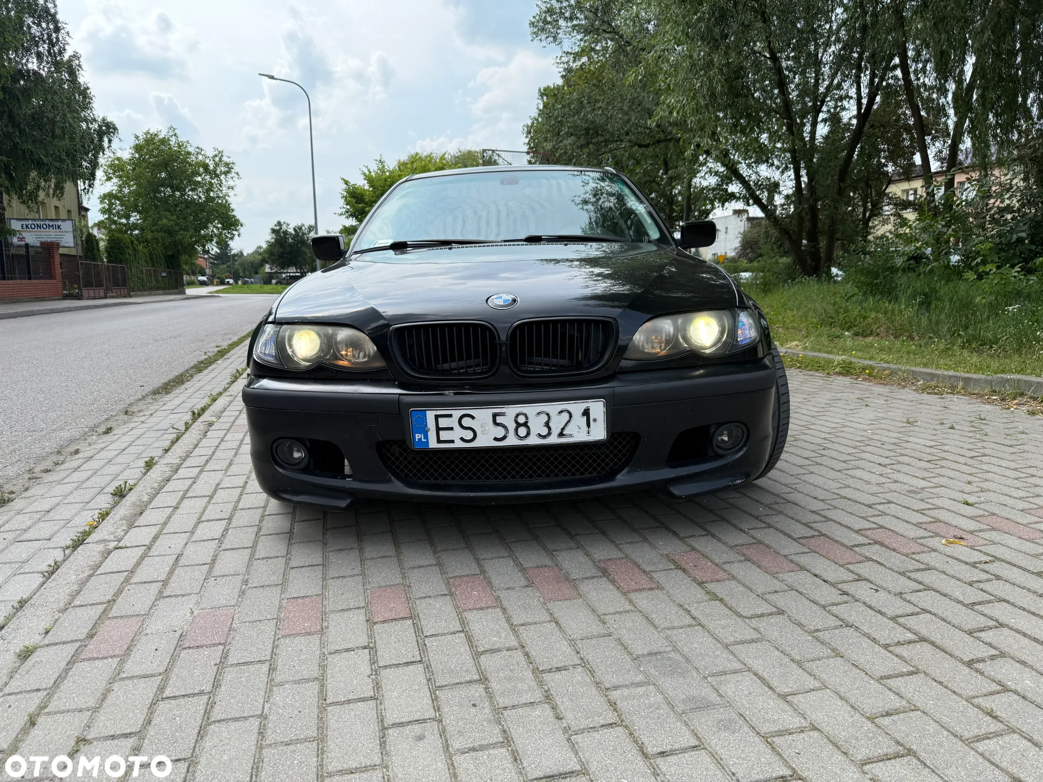 BMW Seria 3 318i - 2