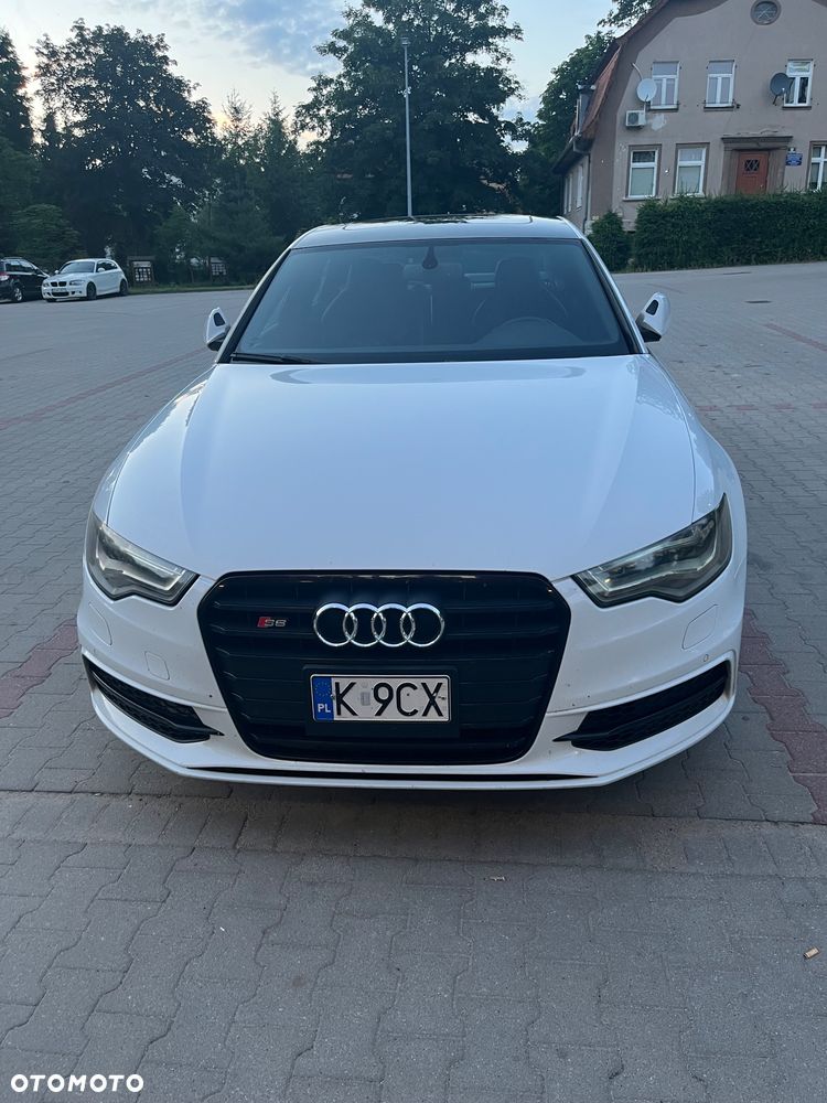 Audi S6 Limousine - 11